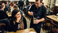 Životní historka: V restauraci jsem si objednala „čerstvý“ salát a skončila úplně jinak